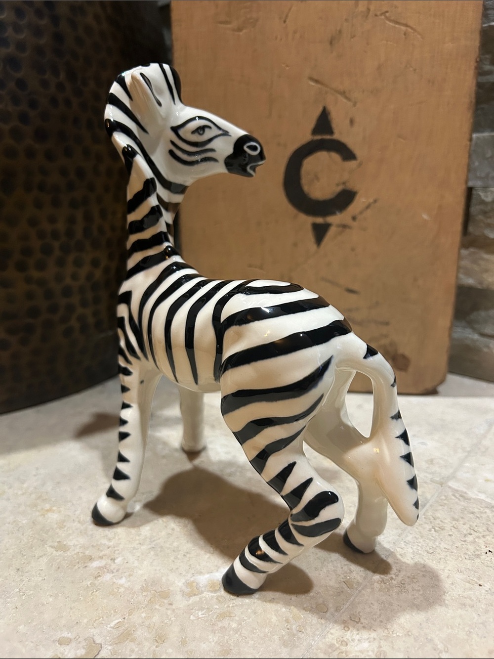 vintage Robert Simmons Pottery zebra figurine named "Zig” - Picture 3 of 11